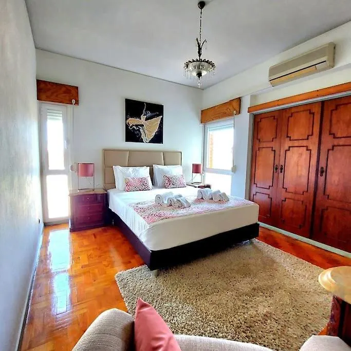 Oliva 50 - 4Br, Office And Balcony Apartment Lisbon Portugal